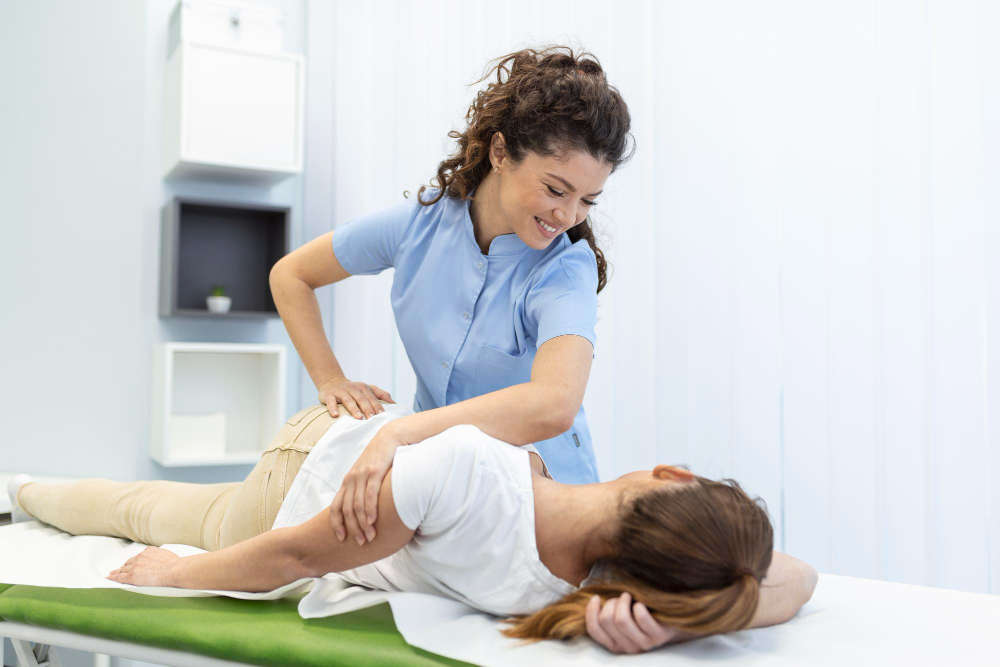 Dr. doing chiropractic treatement